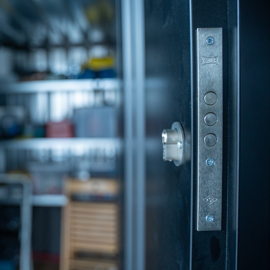 Contenedor desmontable negro 2 x 2 m – Puerta doble - Imagen 3