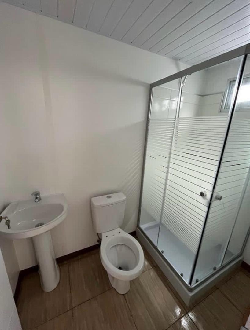 Contenedor de 20 pies con puerta y ventana FFJOA - Imagen 9