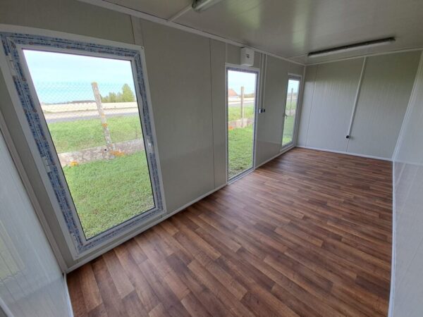 Bungalow estándar con grandes ventanas L 6m x L 2,40m - Imagen 4