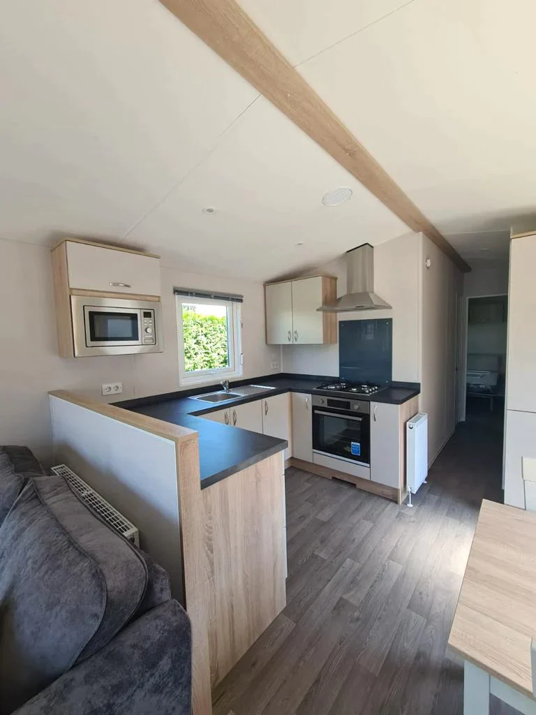 CASA MÓVIL AMUEBLADA DE 2 DORMITORIOS - Imagen 7