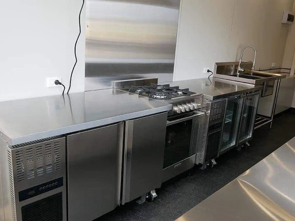 Contenedor de 20 pies para bares o pequeños comercios - Imagen 2