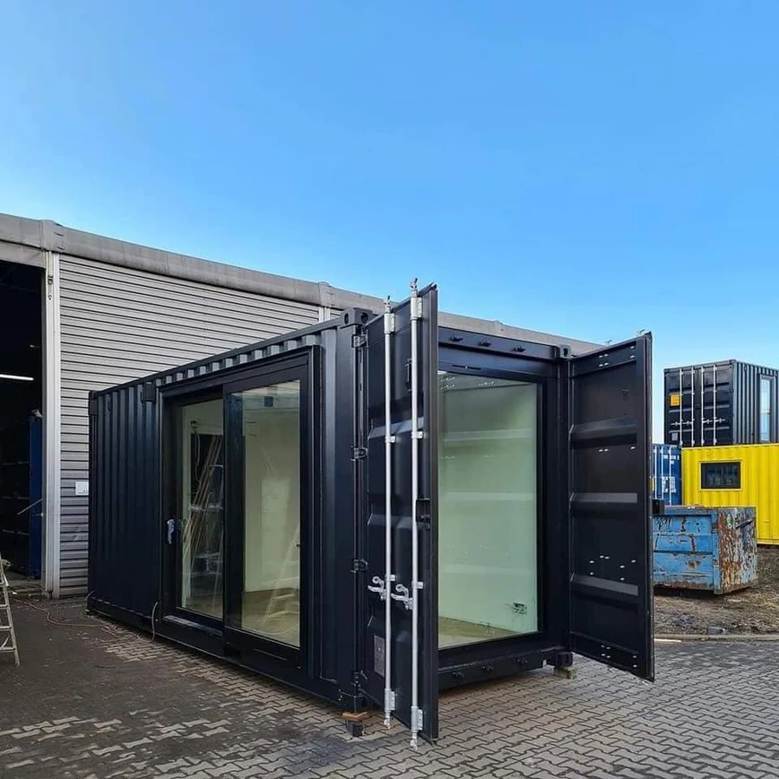 Contenedor de envío modificado en la oficina - Imagen 3