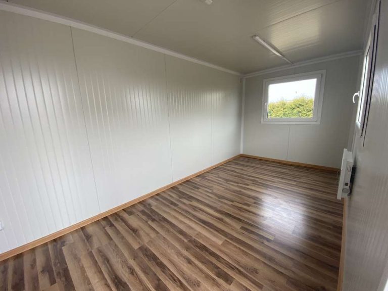 Contenedor de oficina 5×2.40m - Imagen 2