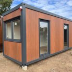 Contenedor de oficina estándar 6,00 x 2,43 m